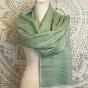 🆕 Green scarf 100% alpaca NEW